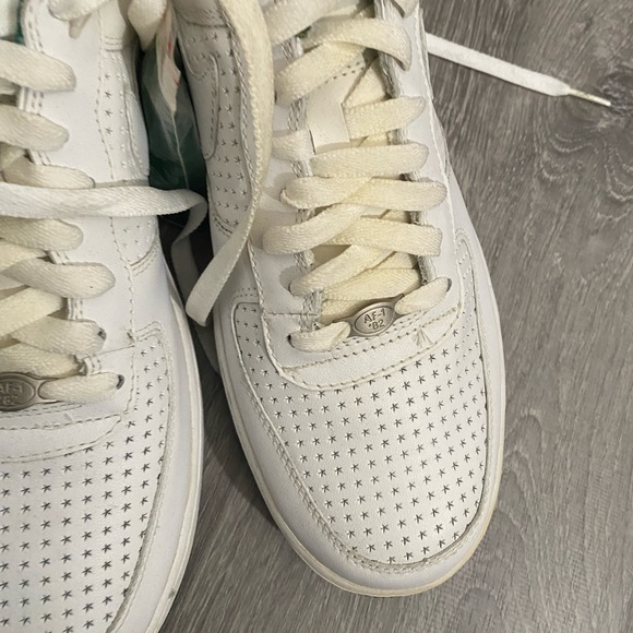 New AF1 Green / White - Picture 9 of 14